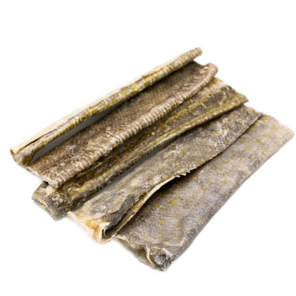 Loose white fish crackers high-quality dog chew.